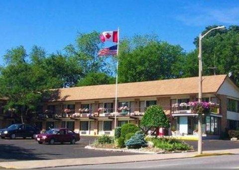 7 Days Inn Niagara Falls