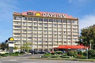 7 Days Inn Niagara Falls Hotel