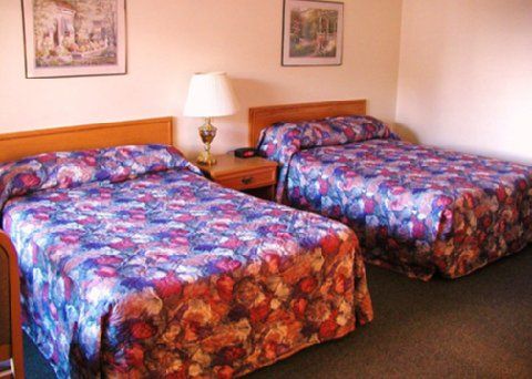 7 Days Inn Niagara Falls 2* Niagara Falls