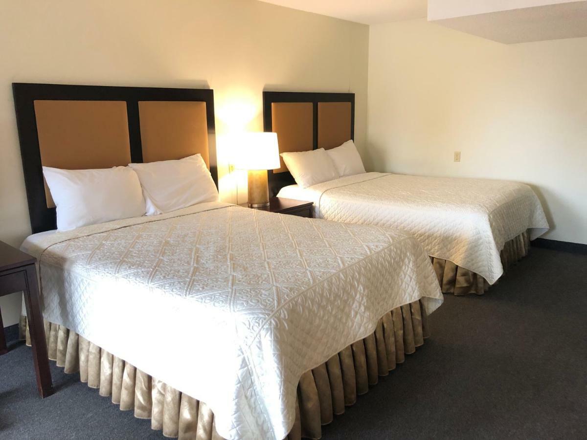 7 Days Inn Niagara Falls Hotel 2*